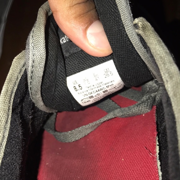 Vans - Picture 5 of 5